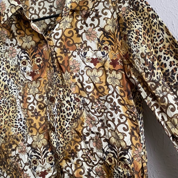 Women’s Silk Blouse | Silk Button Up | Women Silk Shirt | Women Silk Button-Up - Picture 12 of 14